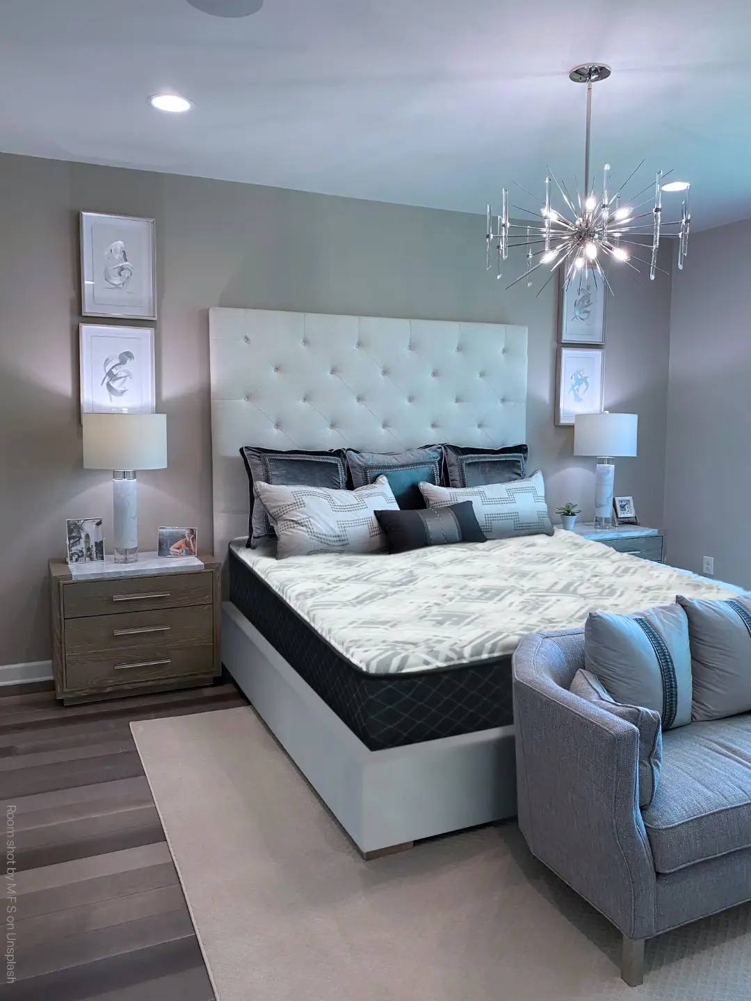 Sleep Paradise Plush Room Shot